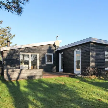 度假居 Habbo - 500m From The Sea By Interhome 洛肯